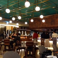 ERUTAN RESTAURANT BAR - 