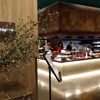 ERUTAN RESTAURANT BAR - 