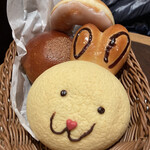 Shinshin dou - 干支パン、あんぱん、リングドーナツ