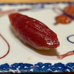 一心鮨 光洋 - ②本鮪赤身〜大間産赤身、温度を変えて頂くと食感も変わる。