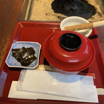 たねや日牟禮茶屋 - つぶら黒胡麻しるこ