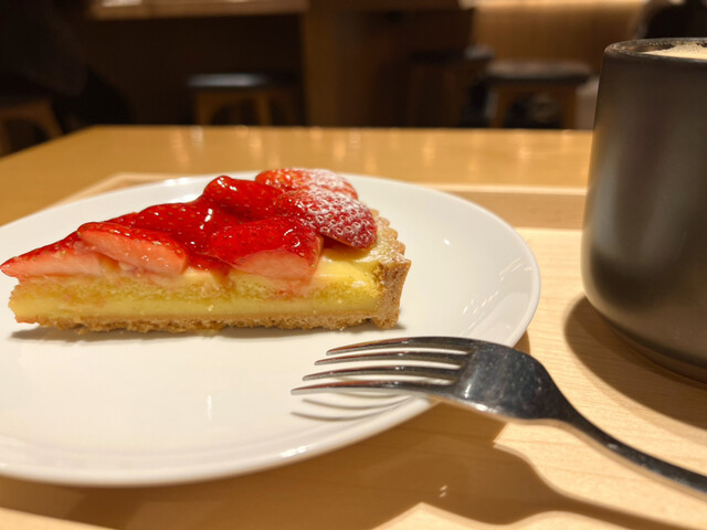 スターバックス リザーブ(R)ストア 銀座マロニエ通り （STARBUCKS