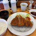 とし峰 - ロースカツ定食　170ｇ