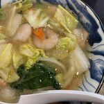 剛龍飯店 - 寒い冬は熱々の餡かけ麺ですよね。