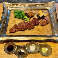 鉄板焼 MYDO - 宮﨑県産 中村牛赤身肉 100g