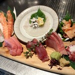 Fishkin sashimi (one serving)
