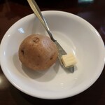 ラ・ファミーユ - 料理写真:じゃが芋。
