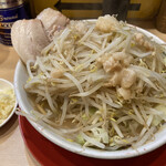 ガッツリラーメン いち豚 - ミニらーめん（ヤサイとアブラマシマシ、ニンニクショウガ）