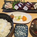 Koganezushi - 鯨刺身定食