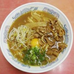 萬里 - ラーメン肉玉子入り大