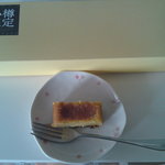 北菓楼  小樽本館 - 果樹園の六月