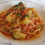 レ・スリジェ - 奈良の丸ナス、トマトソースのスパゲティー