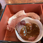 Yonezawa Gyuu Sumi Biyakiniku Uesugi - 