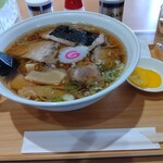 すがい - チャーシューメン大盛り