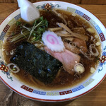 ラーメン処菊忠食堂 - ラーメン　650円