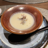 米沢牛黄木 銀座店 - 遠山かぶのスープ