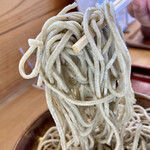 そば屋 福得妙満 - 少し青みのかかる蕎麦リフト