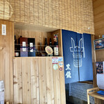 そば屋 福得妙満 - 店内は木調