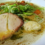 麺や　福座 - 2013年5月26日(日)　期間限定　鶏白湯しょう油ラーメン(800円)　アップ