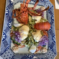 活伊勢海老料理 中納言 神戸三宮本店 - 