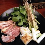 Morinomiyako Itsutsubashi Yokochou - せり鍋の具