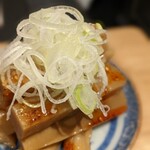 立呑み 鉄砲玉 - ラー油メンマ酒がススムよー