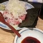 立呑み 鉄砲玉 - ねぎとろとかね...溶けるわ