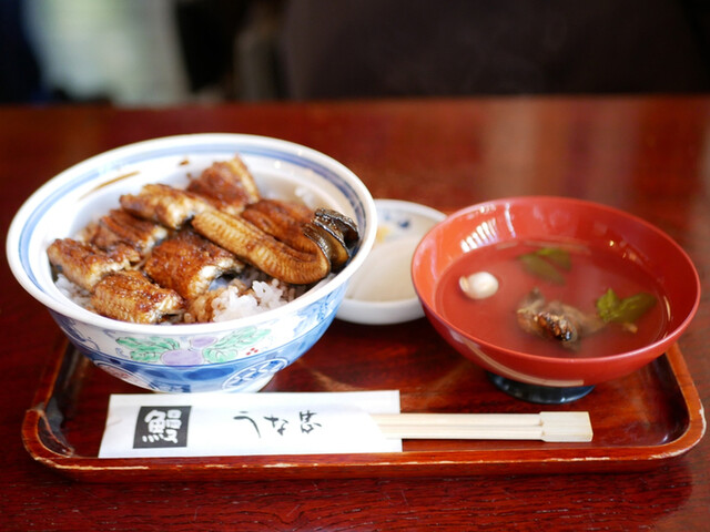 Una Chuu Toyota Honten