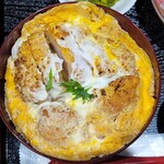 鮮活 喰で!! - ◆「まぐろカツ丼」(ちょい刺身のせセット)