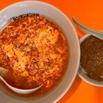 Gansonyutantammenhompo - Ｂセット（タンタンメン・茶碗カレー）
