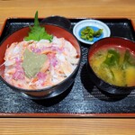 鮮活 喰で!! - ◆「かに丼」