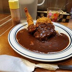 カレーの南海 - メンチカツカレー大辛の辛め+エビフライ　900円+260円