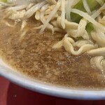 ラーメン二郎 - 【再訪】スープ