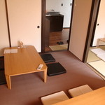 M's kitchen - 2間つなげると団体様でご利用できます