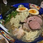 塩そば専門店 桑ばら - ホッキ貝と大蛤と帆立とホンビノス貝出汁のポロリ水泳運動会そば