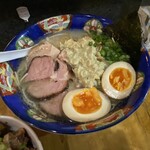 塩そば専門店 桑ばら - ホッキ貝と大蛤と帆立とホンビノス貝出汁のポロリ水泳運動会そば