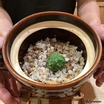 御料理 寺沢 - ホロホロ鳥の炭火焼に蓮根と芹の炊き込みごはん