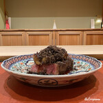 御料理 寺沢 - 仕上げに黒トリュフを削り掛け