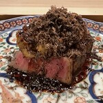 御料理 寺沢 - 仕上げに黒トリュフを削り掛け
