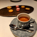 レストラン リューズ - エスプレッソと焼菓子