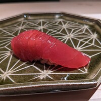 鮨 若尊 - 赤身漬け