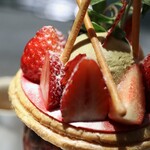 PATISSERIE ASAKO IWAYANAGI - パルフェ・ビジュー・ノエル