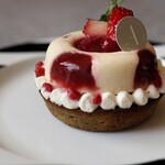 PATISSERIE ASAKO IWAYANAGI - ピュイダムール