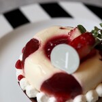 PATISSERIE ASAKO IWAYANAGI - ピュイダムール