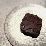 PATISSERIE ASAKO IWAYANAGI - ボンボンショコラ