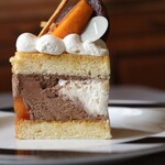 PATISSERIE ASAKO IWAYANAGI - 柿と栗のフレジエ