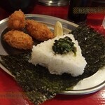 廣島つけ麺本舗 ばくだん屋 - 広島セット カキフライ3粒と広島菜おにぎり