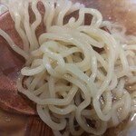 そば処 楽厨百恵 - 中細な麺。