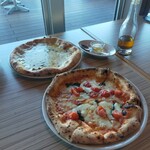 Trattoria&Pizzeria LOGIC - 20230104究極のマルゲリータとクアトロフォルマッジ