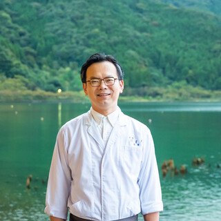 左嵜謙祐氏（サザキケンスケ）─琵琶湖の食文化を世界に伝える